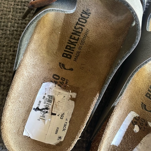 NWT BIRKENSTOCK Arizona Sandals! - Picture 11 of 12